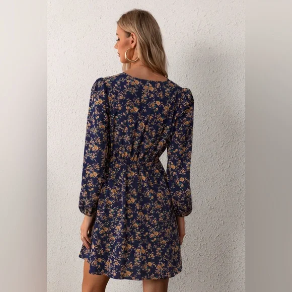 NEW Cipshe Alison Ditsy Floral Peasant Sleeve Mini Dress - Picture 11 of 12